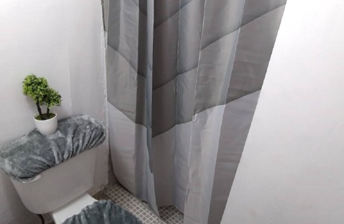 Francisco Villa Apartment | Depa Economico en Planta Baja a 5 Minutos del Malecon y Zona Dorada!
