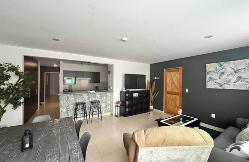 Juriquilla Apartment | Depa. Planta Baja Uvm, Juriquilla, Querétaro