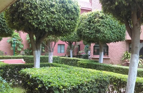 zona dos extendida House | Departamento cómodo, céntrico, estacionamiento