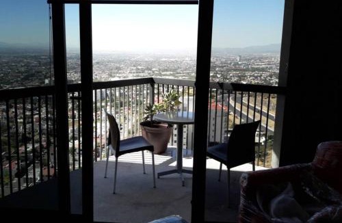 Queretaro Apartment | Departamento de lujo en Queretaro, excelente vista, Nota ver observaciones en uso de alberca