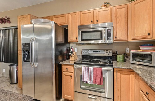 Mesa House | DESERT DAME Chic Ranch salt water POOL Super Family Holiday!