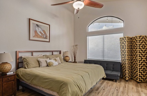 Mesa House | DESERT DAME Chic Ranch salt water POOL Super Family Holiday!