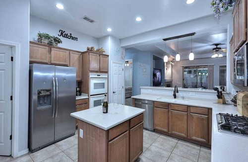 Tramonto House | Desert Escape w/Private Pool & Jet Tub, 3BR Home