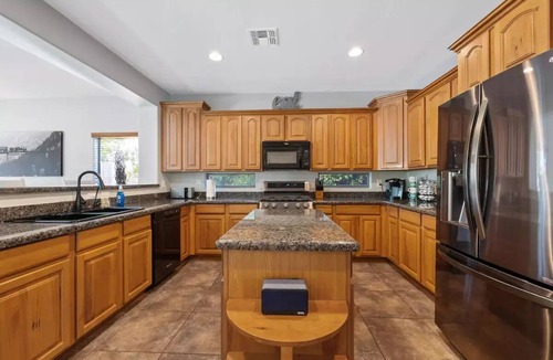 Power Ranch House | Desert Oasis - Heated Pool w/Waterfall and Grotto