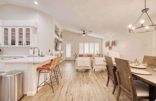 Fletcher Heights House | Desert Oasis | Pool Spa & Putting Green Dogs OK