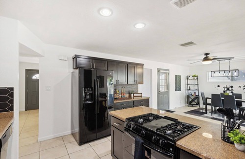 Papago Parkway House | Desert Oasis Retreat Scottsdale Getaway - 3bed 2bath - Pet friendly - Oldtown