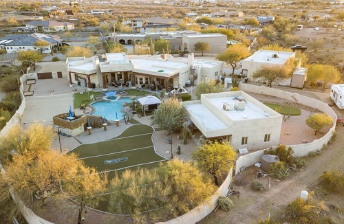 Norterra House | Desert Oasis