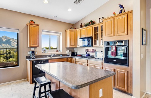 Tangerine Terrace House | Desert oasis with mountain-views, private patio, grill, washer/dryer, & AC