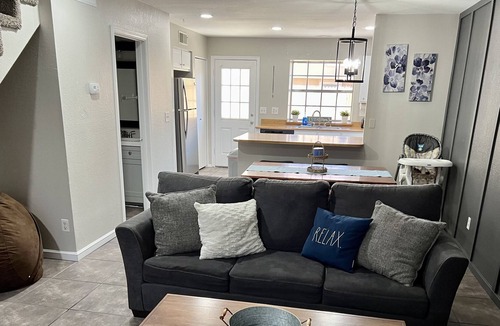 Villa De Paz Condo | Discovery 1052! 2Bd | 1.5Bath comfy Townhouse