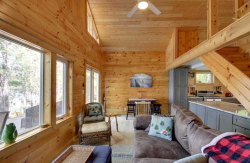Deer River House | Dock + Fire Pit: Lakefront Cabin in Deer River!