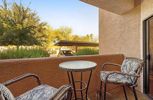 Maryvale Condo | Dog-friendly ground-floor condo with patio, pool, hot tub & gym