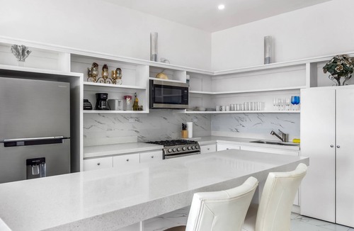 La Paloma House | Dog-friendly retreat with ocean-view rooftop deck, pool, hot tub, & kitchen