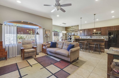 Tucson House | Dog Friendly Tucson 3bd 2.5ba Family Home Snowbirds Pool Access Fire Pit Grill