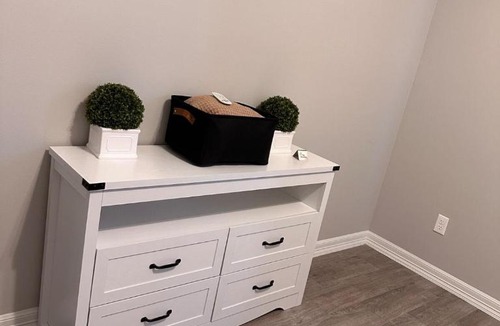 Weslaco Apartment | Doho-Enterprise Villa