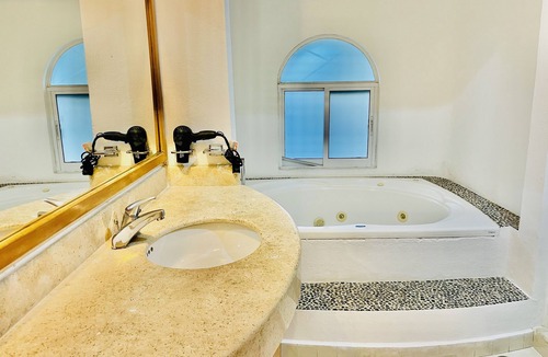 Playacar Bed & Breakfast | Dolce Vita Caribe B&B