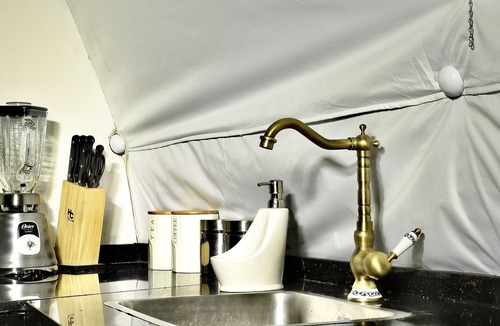 Real de Catorce RV Rental | Domo Moderno en Real de Catorce