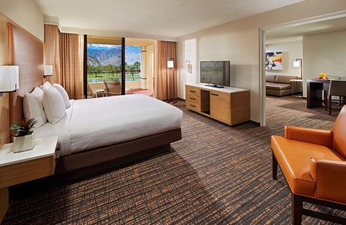 Palm Springs Resort | DoubleTree by Hilton Hotel Golf Resort Palm Springs