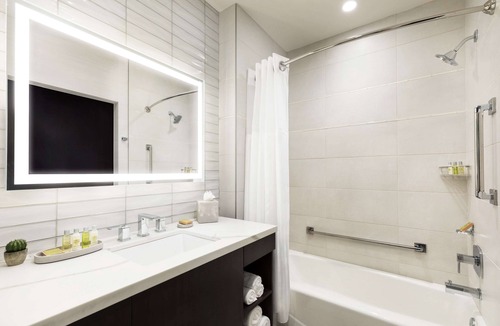Downtown Tucson Hotel | DoubleTree by Hilton Tucson Downtown Convention Center