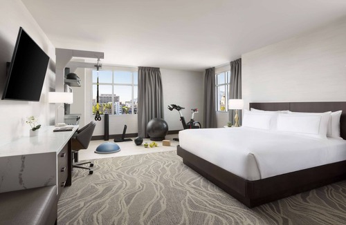 Downtown Tucson Hotel | DoubleTree by Hilton Tucson Downtown Convention Center