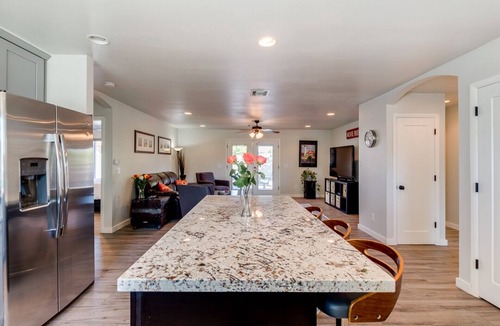 Gilbert House | Downtown Gilbert Getaway - Sleeps 8