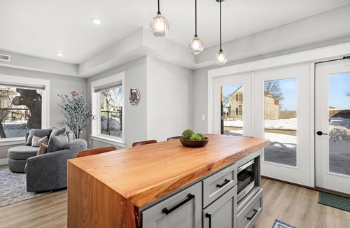 Park Point Apartment | Dragëstil Park Point Aparthōtel | Boutique Collection by Heirloom