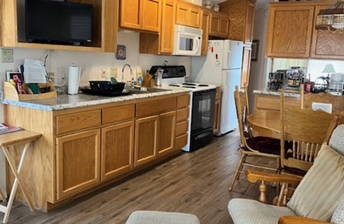 Yuma House | Dream Haven in Country Roads 55+ Park
