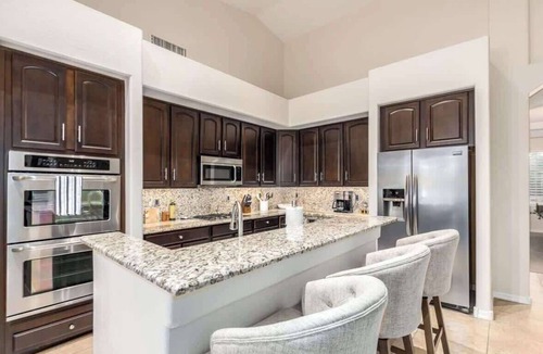 Paradise Valley Village House | Dreaming Tree Retreat | Pool, Spa & Fire Pit