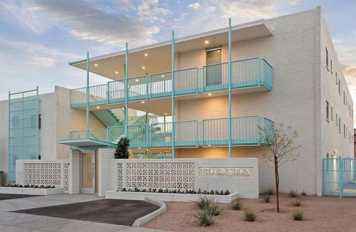 Roosevelt Apartment | DTPH Cozy Corner - Pool & Parking