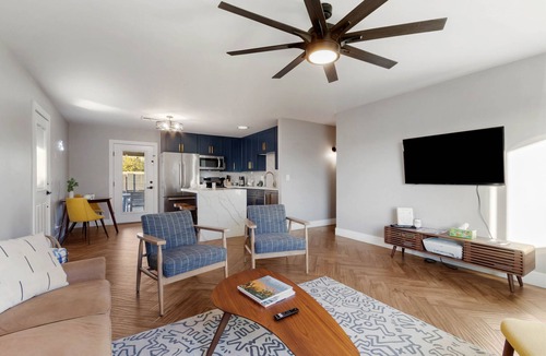 New Papago Parkway House | Eclectic Escape - House with Private Pool in Scottsdale