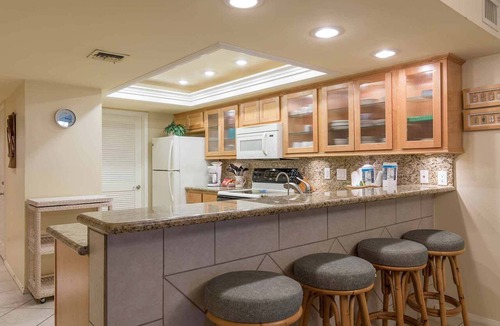 South Padre Island Condo | Edgewater 403 - Sun-kissed tranquility;Beachfront pool;By hotspots