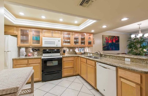South Padre Island Condo | Edgewater 403 - Sun-kissed tranquility;Beachfront pool;By hotspots