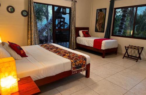 Bacalar Hotel | El Roble Nature Hotel & Lagoon