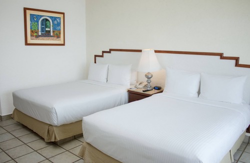 Ixtapa Resort | Emporio Ixtapa - with Optional All Inclusive