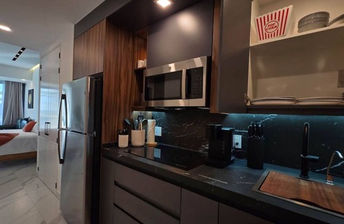 Centro Apartment | Encantame Soleil |1st Floor-R103 Studio |Sleeps4