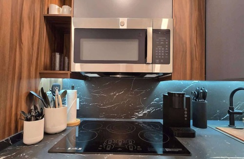 Centro Apartment | Encantame Soleil |1st Floor-R103 Studio |Sleeps4