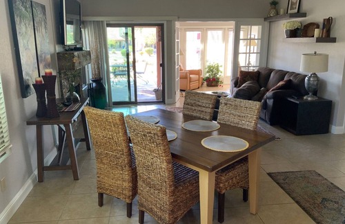 The Bluffs House | Enjoy Golf Course & Catalina Mountain Views from this Remodeled Desert Oasis