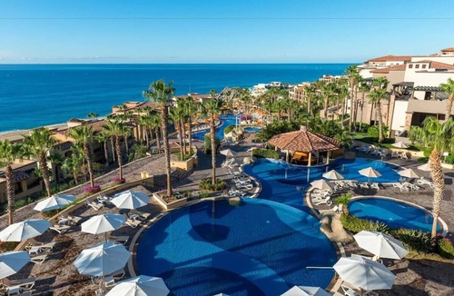 Paraiso Escondido Hotel | Enjoy the Paradise! The Best! We offer 15% discount on the Golf Course!