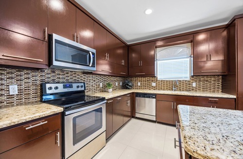McAllen Apartment | Enjoy your stay in the best place in Mcallen.
