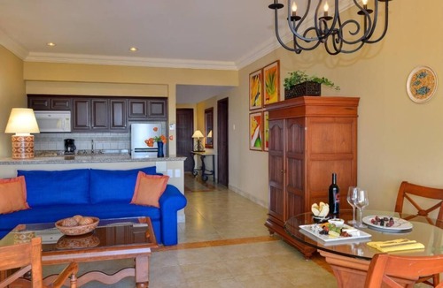 Paraiso Escondido Resort | Enjoy your time in cabo at all inclusive resort