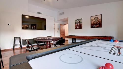 Arabian Views House | Entertainers Dream in Scottsdale wPool and Games