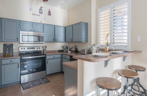 Rogers Ranch House | Entertainment Escape:Pool,Games &Views