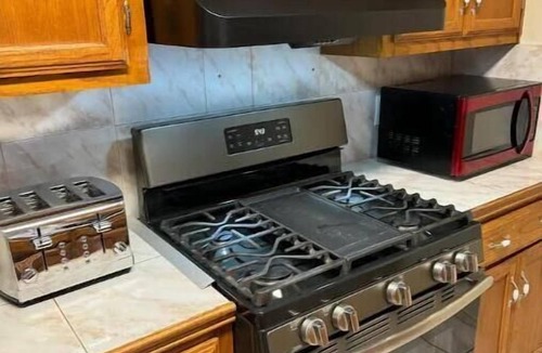 Brownsville House | Entire 4BR 2 BA Home with Pool Near Space X , LNG & SPI