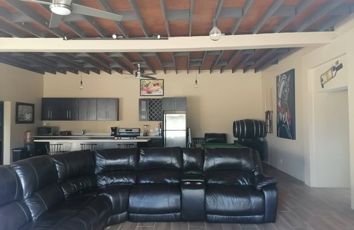 Ejido El Porvenir House | Entire Property in Valle de Guadalupe