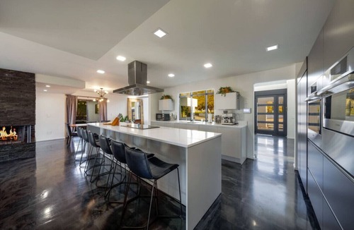Tucson House | Estate/2 Pools/7 BR & 5 BA/Home & Guesthouse