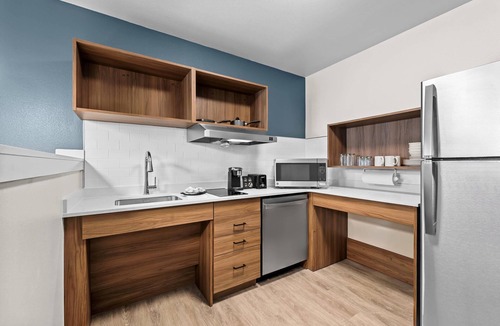 Brownsville Hotel | Everhome Suites Brownsville