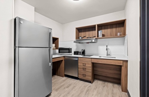 Brownsville Hotel | Everhome Suites Brownsville