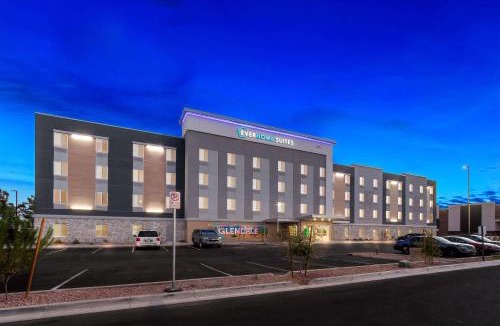 Glendale Hotel | Everhome Suites Glendale Sports Entertainment District by Choice Hotels