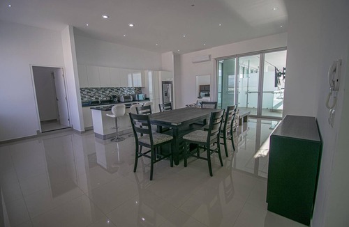 Ferrocarrilera Condo | Everything you need on the Malecon -1503 T eMe