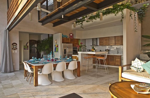Zihuatanejo Condo | Exclusive 4 Bedroom/4 Bath View Penthouse In La Ropa, Zihuatanejo