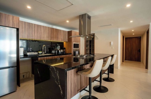 Zona Hotelera Apartment | Exclusive Penthouse - 4BR - Private Rooftop